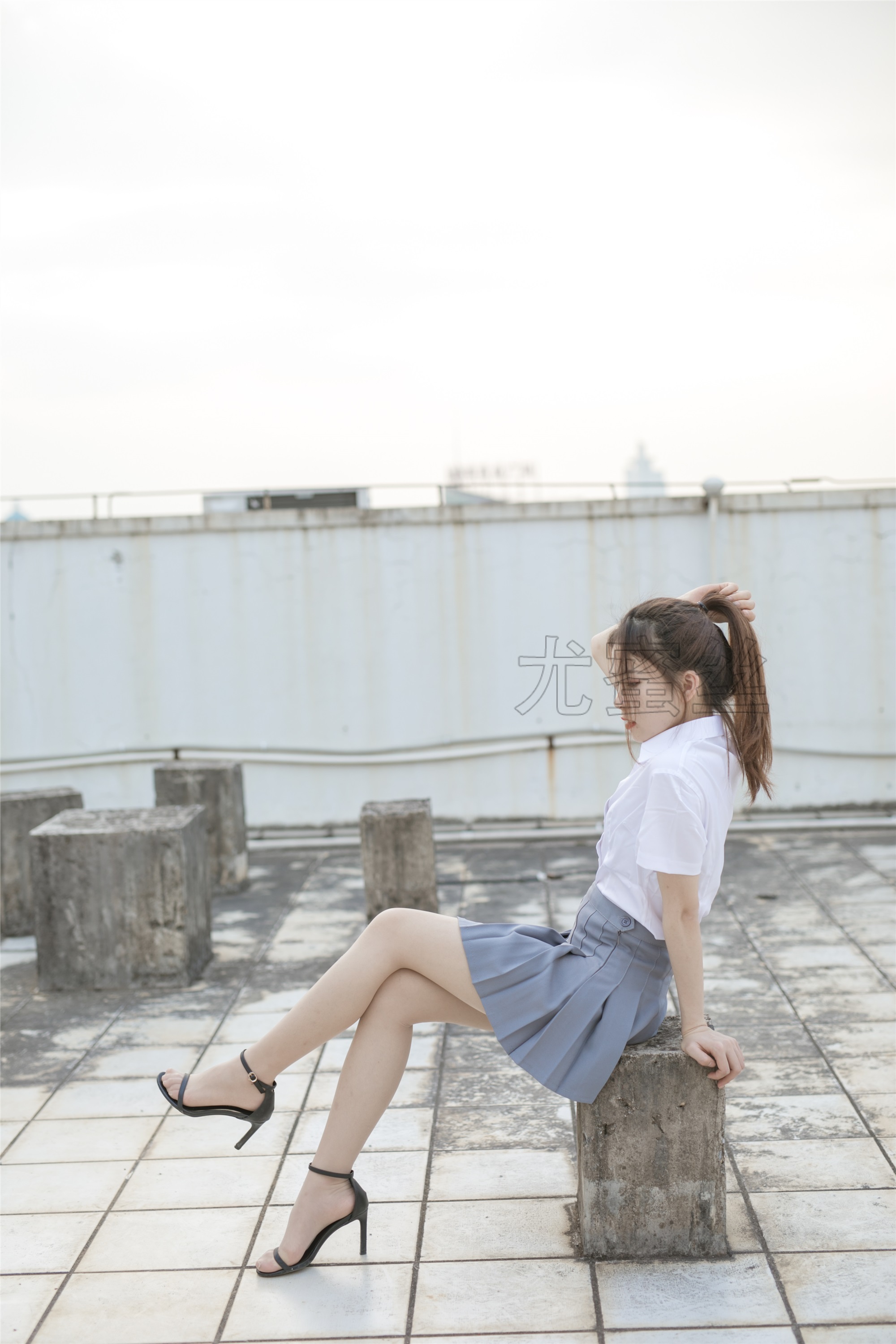 尤蜜丝 穿搭写真 NO.035